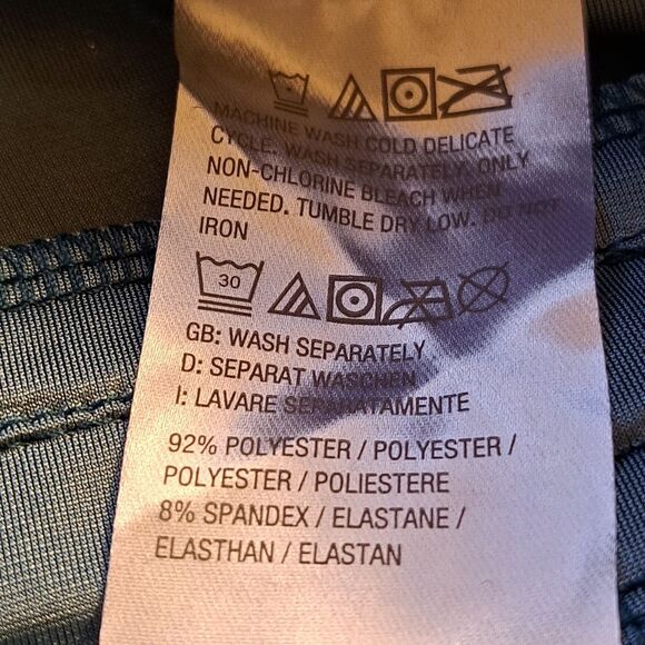 ISAAC MIZRAHI LIVE! HOLIDAY GREEN SLIM PULL ON COMFORT VELVET PANTS  - NWOT SZ S - Picture 15 of 16